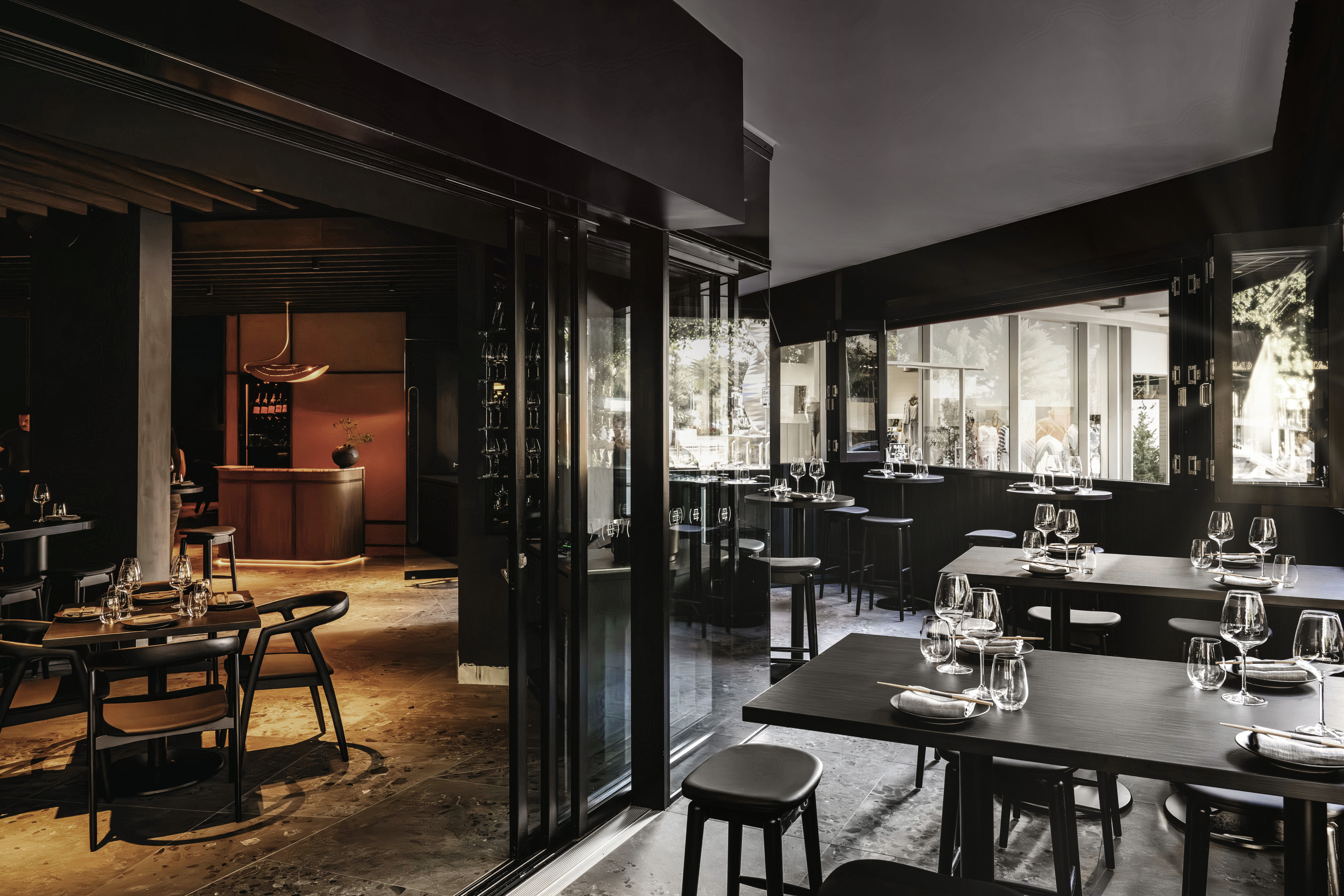 Makris Group